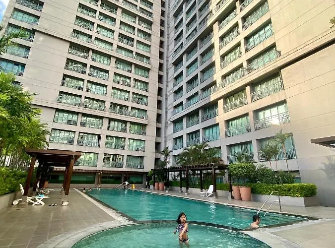 Ortigas 2 Bedroom Corner Unit With 2 Queen Across Shangrila Apartamento Manila